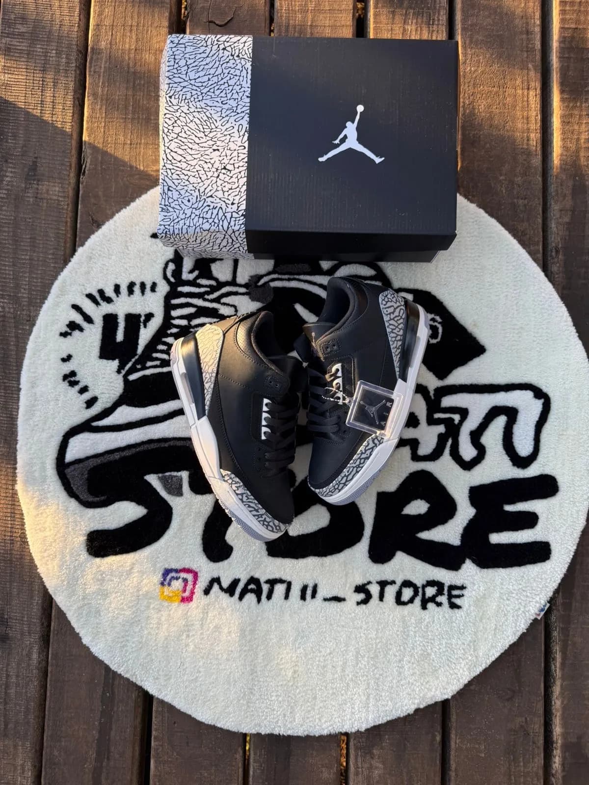 Jordan R3 Off Noir